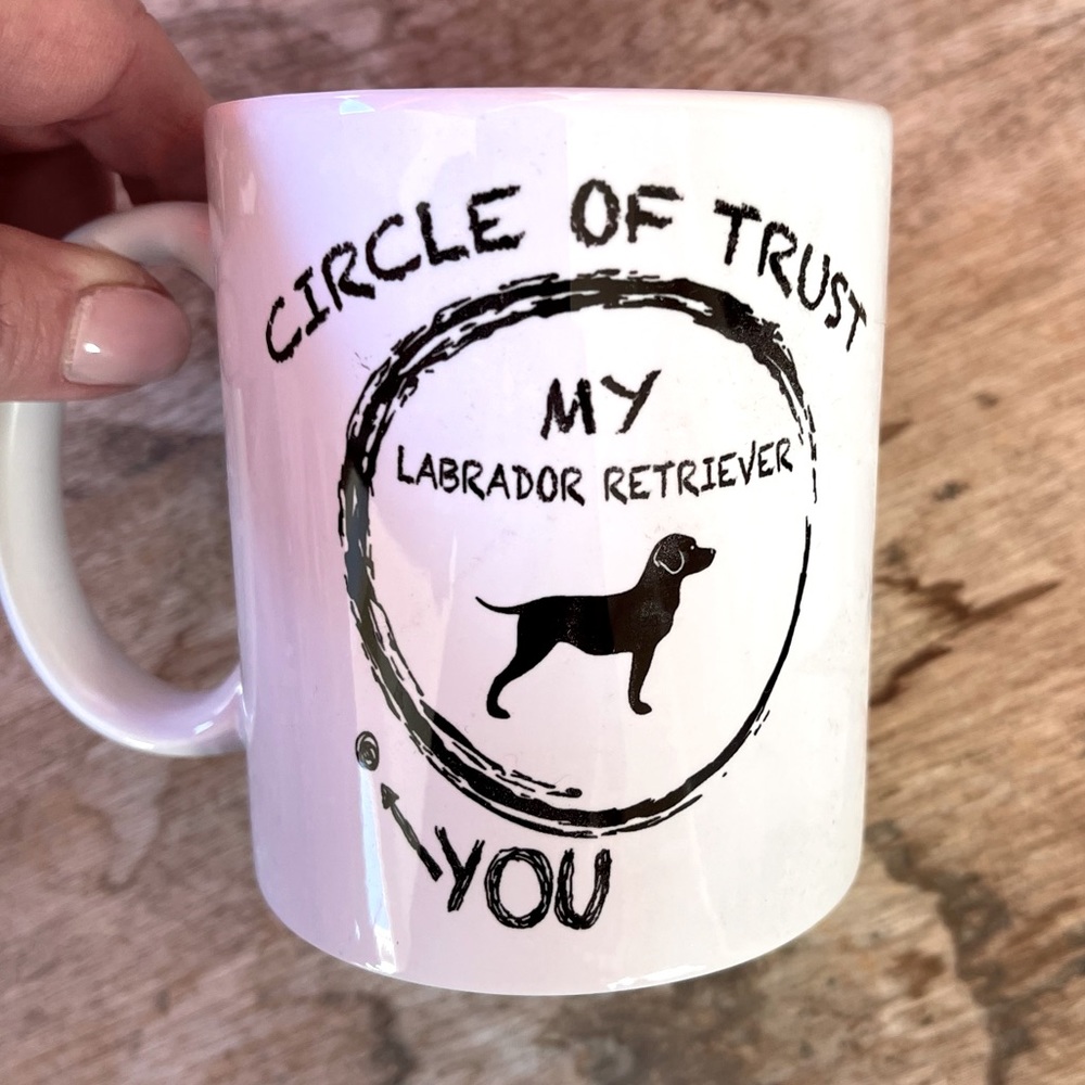 🐕‍🦺 LABRADOR 🐕‍🦺 CIRCLE OF TRUST MUG Loyal Dog and Owner NEW CONDITION🐕‍🦺